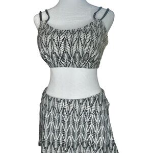 Black &‎ White 3 piece underwire bikini set with skirt Top Size 34E/32F/30G